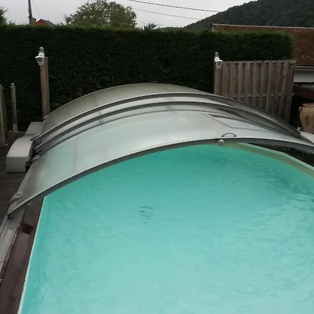Gite Le Petit Nid Jacuzzi Sauna Intérieure Apartamento *