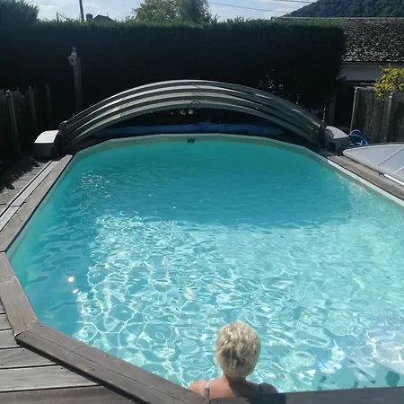 Gite Le Petit Nid Jacuzzi Sauna Intérieure Apartamento